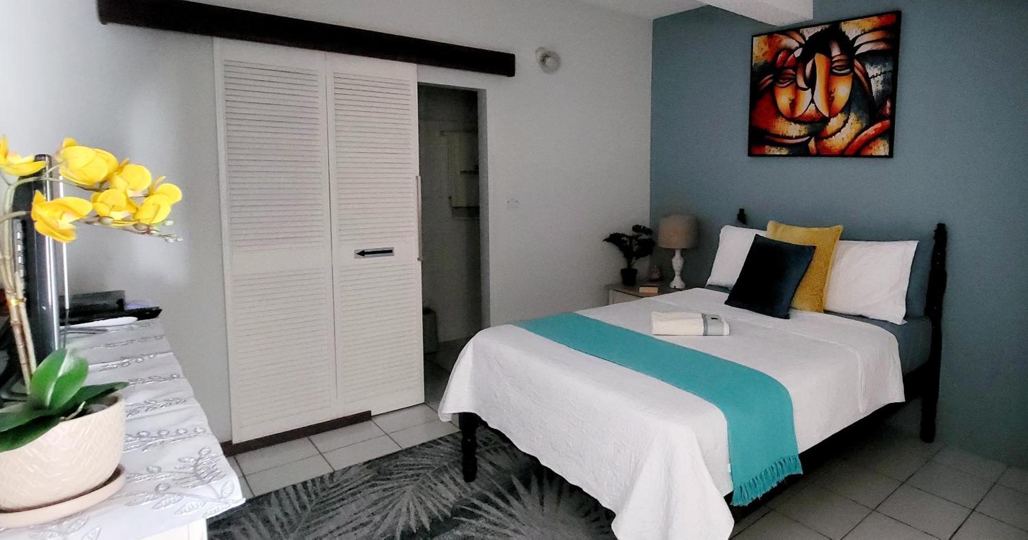 Silver View Apartments St. George's Extérieur photo