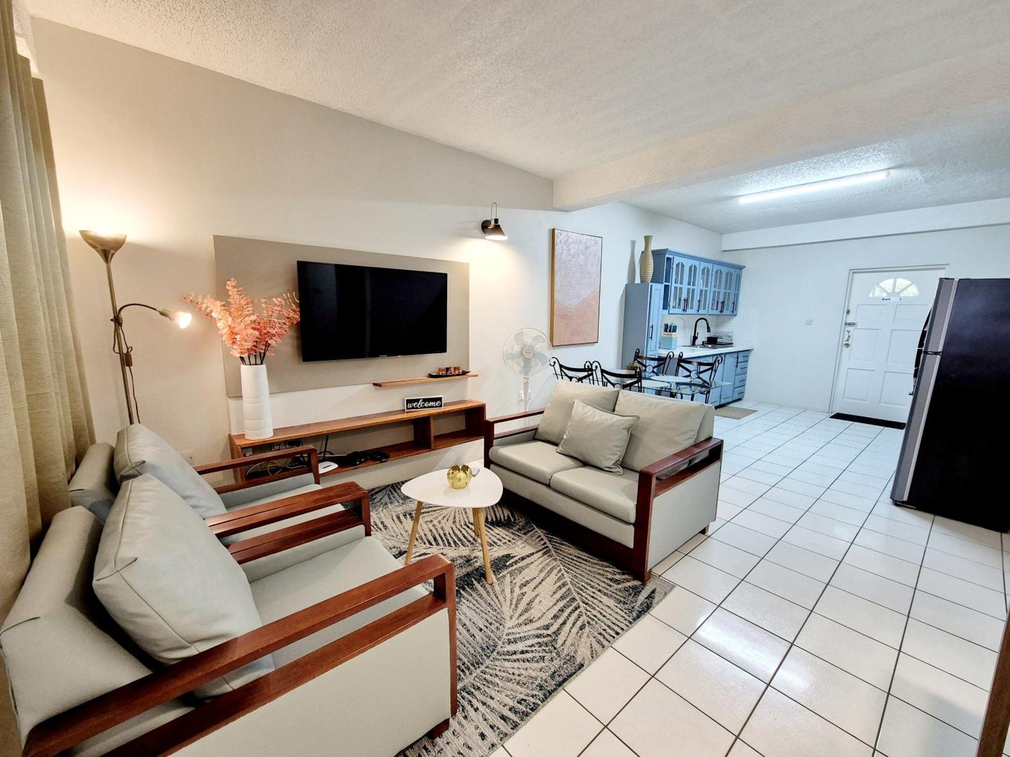 Silver View Apartments St. George's Extérieur photo