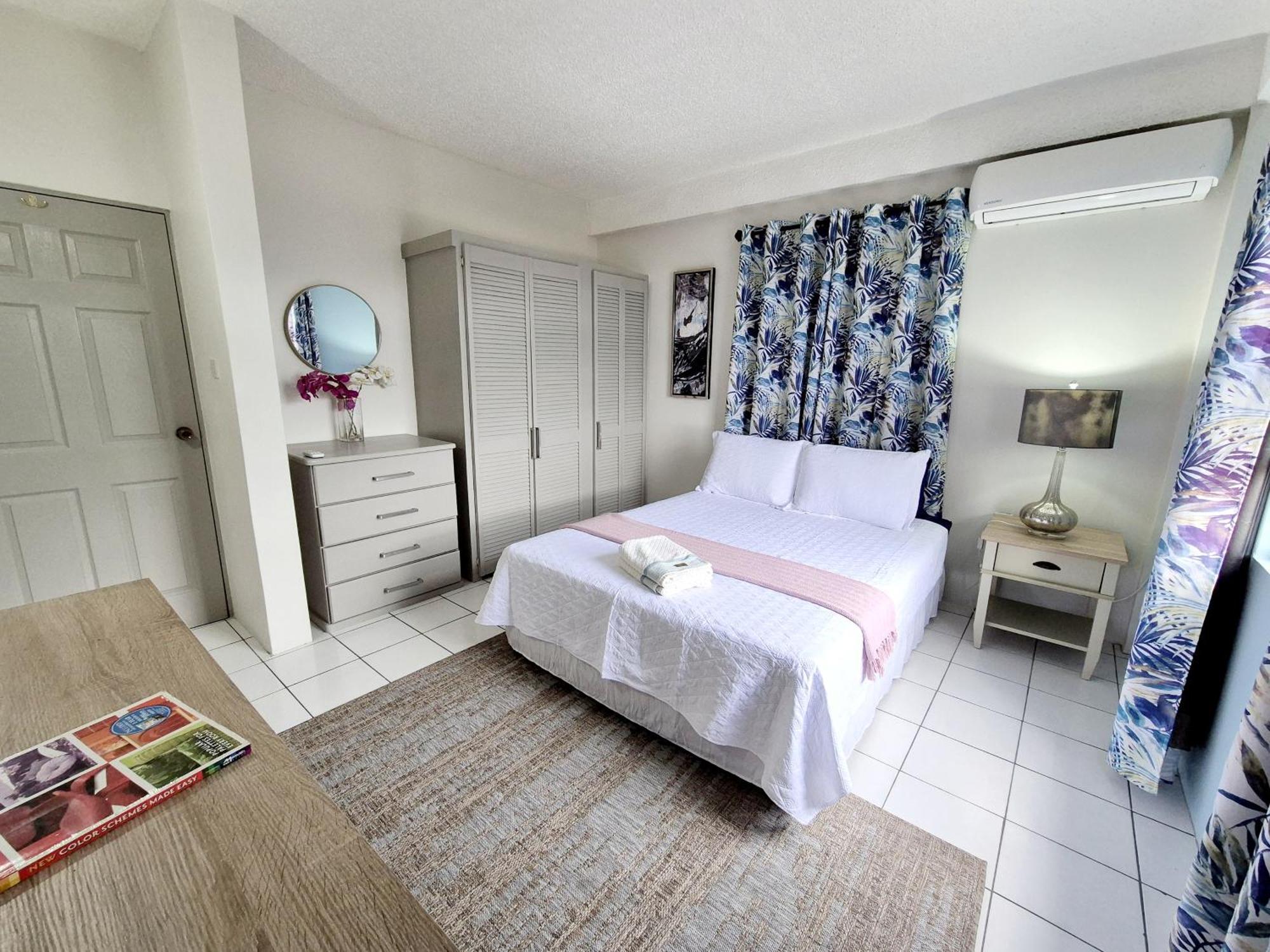 Silver View Apartments St. George's Extérieur photo